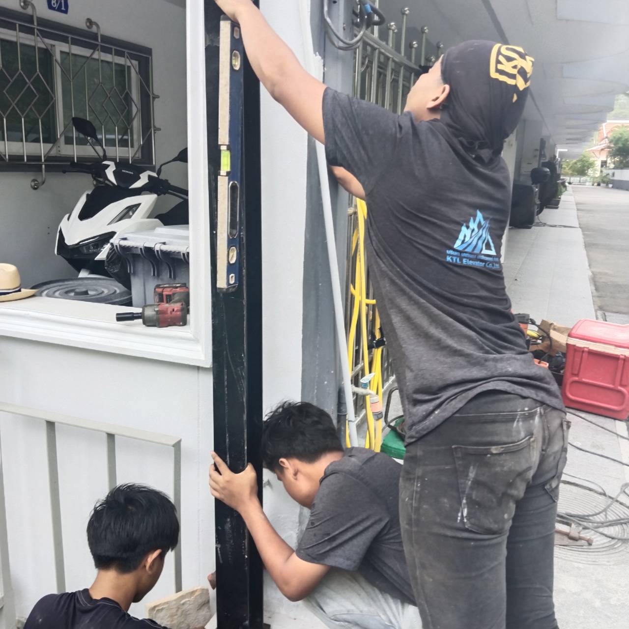 STRUCTURE ELEVATOR 18